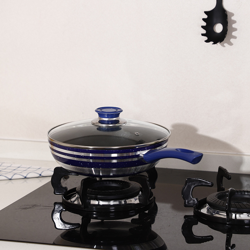 Suministro directo de fábrica olla hogar traje con espátula wok sopa olla sartén al por mayor gas disponible
