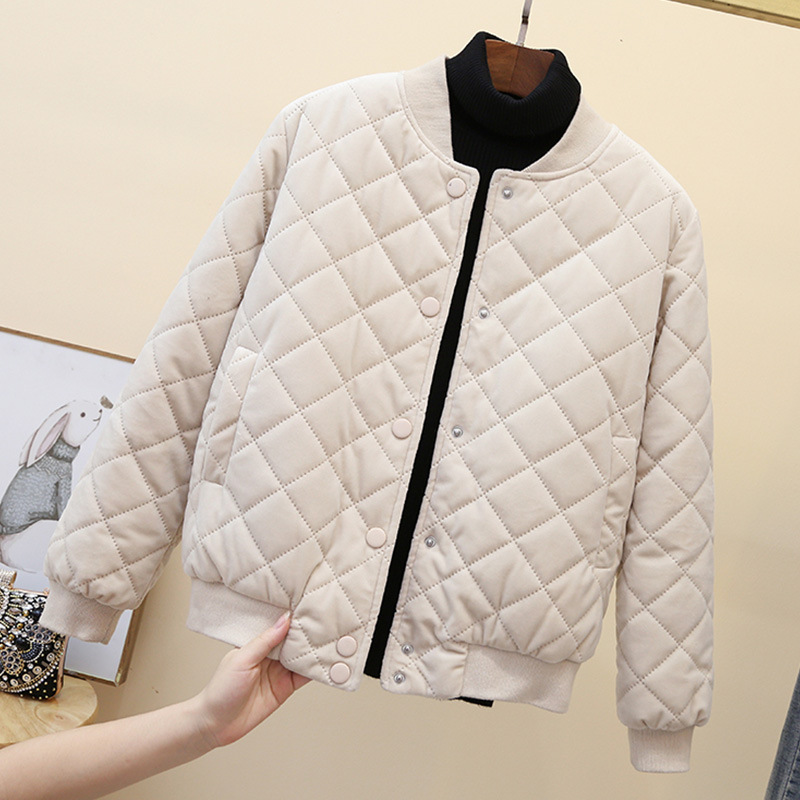Chaqueta de béisbol acolchada de algodón estilo coreano para mujer, invierno 2025, corta, estilo Harajuku, de terciopelo dorado grueso.