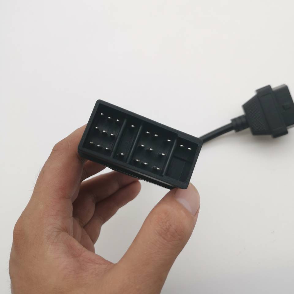 适用于TOYOTA 22pin to 16pin OBD1 to OBD2 Connect Cable