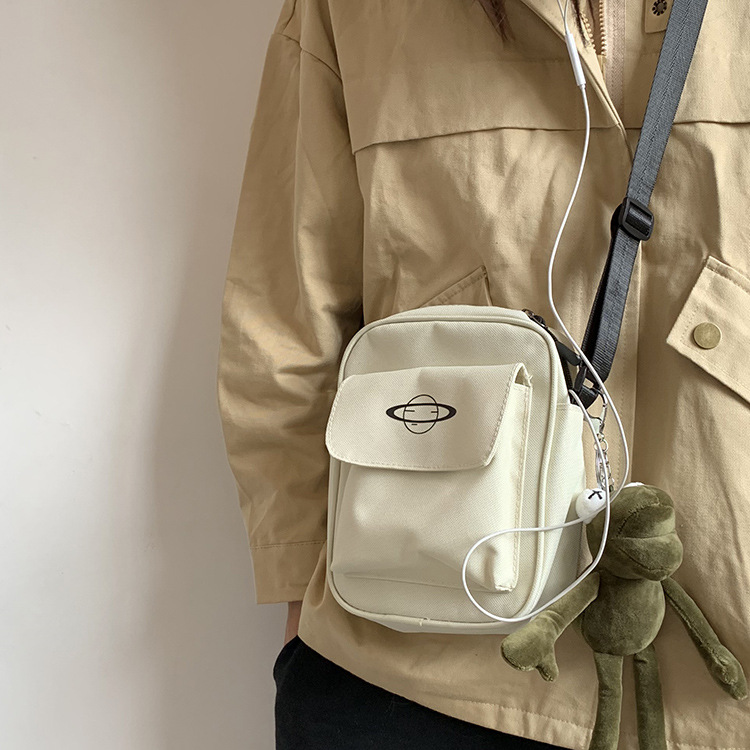 Bolsa pequeña de estilo elegante japonés y coreano simple versátil pequeña bolsa de tela fresca bolsa de hombro bolsa crossbody bolsa de entrega de una pieza