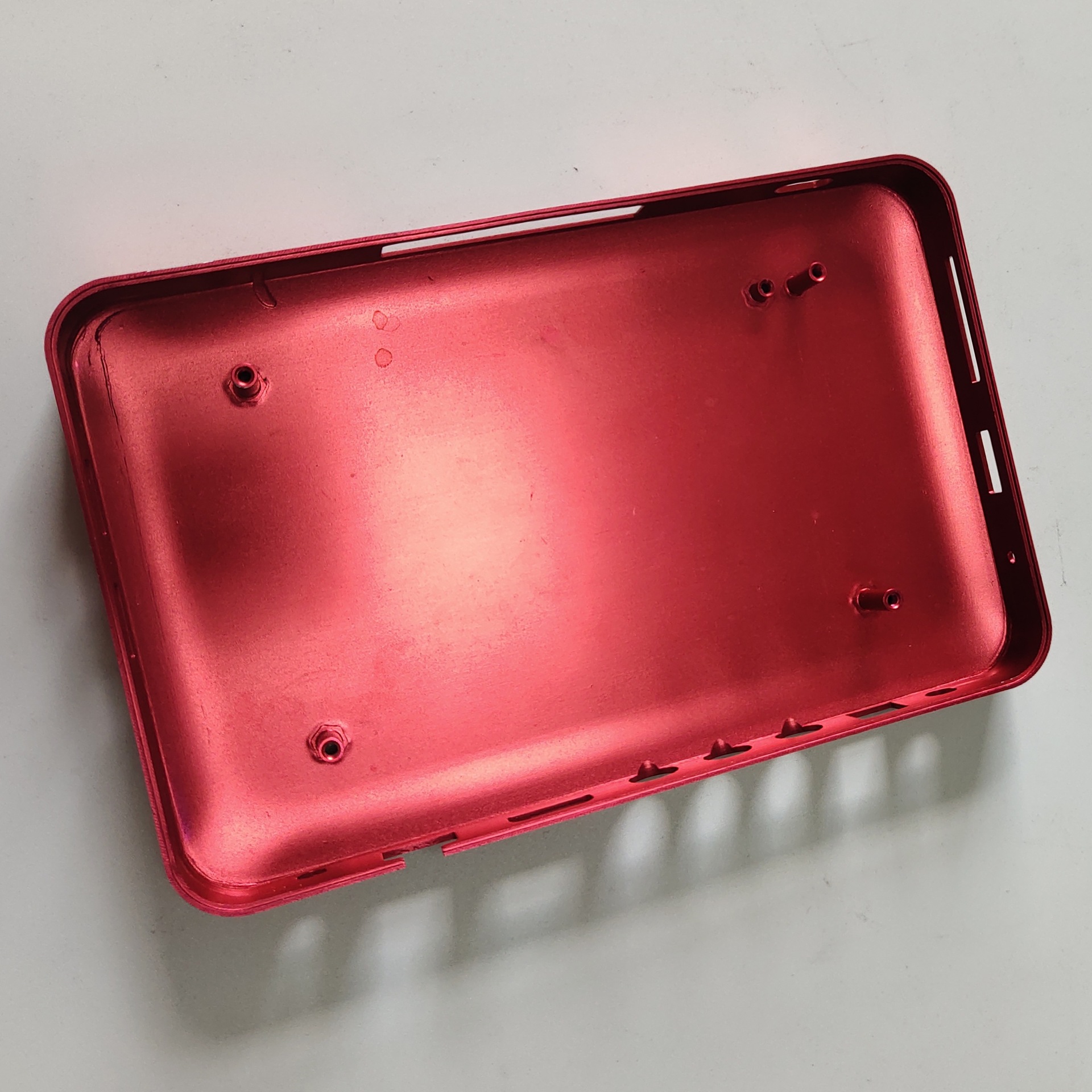 厂家定 制充电宝外壳拉伸加 工 电子产品配件冲压铝拉伸外壳加 工