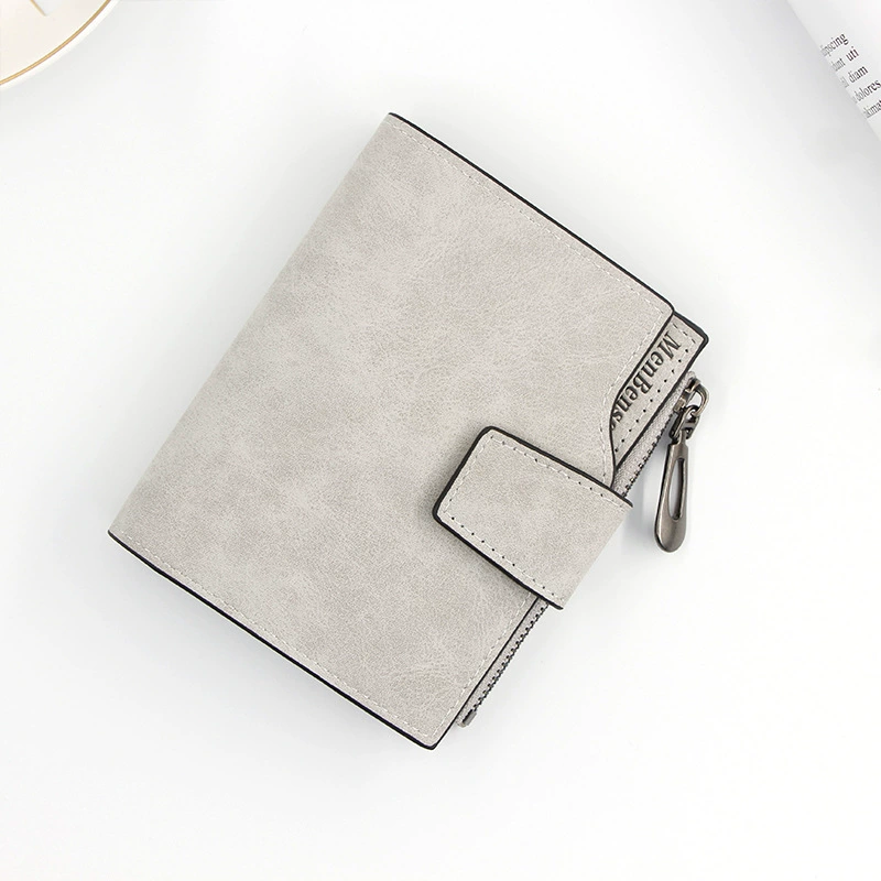 Short capacious matte wallet with zipper