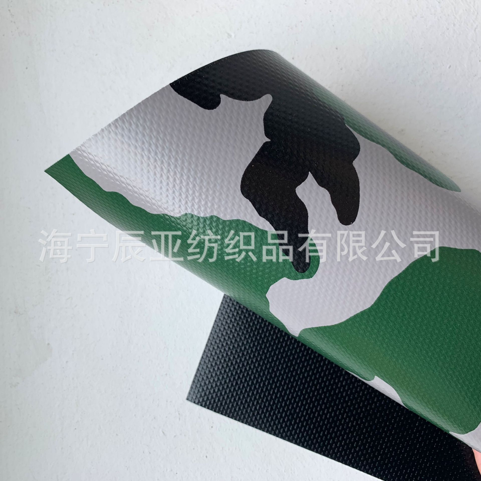 PVC双色迷彩夹网布  防水遮阳面料 户外加厚耐磨蓬布
