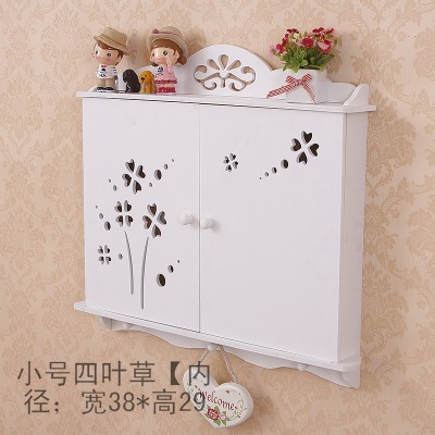 Tamaño pequeño trébol de cuatro hojas