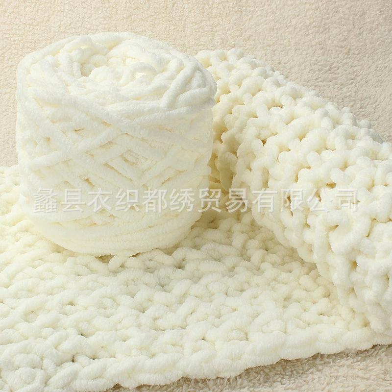 Yarn ball 100% polyester, bulky soft DIY scarf yarn, baby colors, 11×11×12 cm