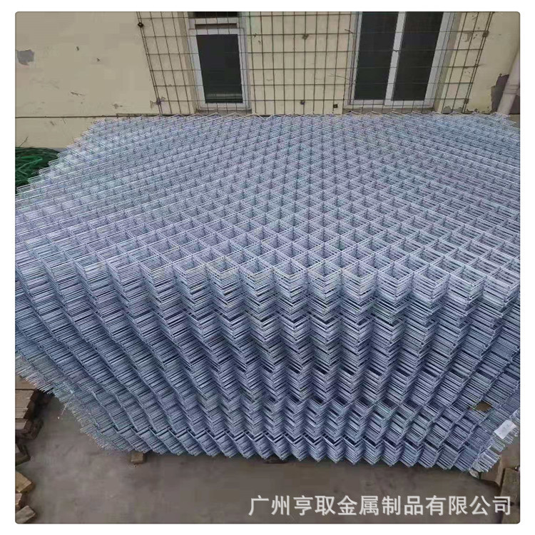 铁丝网焊接网片圆铁丝电焊网片建筑防护铁网片价格优惠充库充足