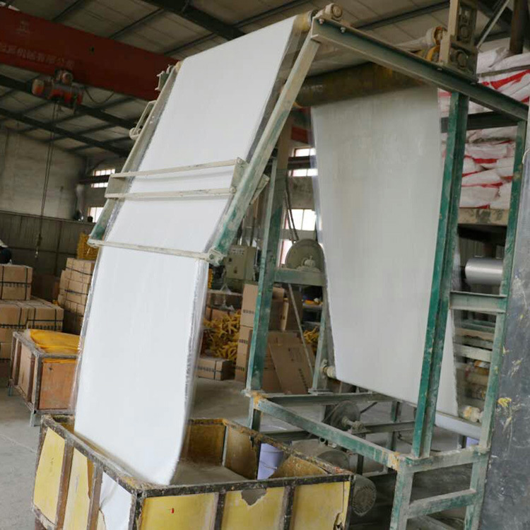 供应玻纤玻璃钢片材/SMC模压片料模压料片状塑料六强产地货源