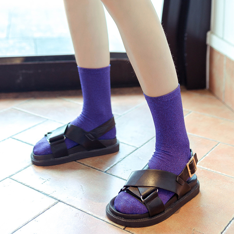 Nuevos calcetines de pila de mujer Mori Otoño e Invierno popular color sólido seda dorada plata color brillante Calcetines de media pantorrilla para mujer ventas directas de fábrica