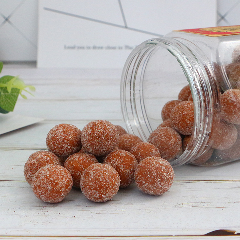 Xiamen specialty plums and hawthorn products, canned olive and bayberry dried preserves, Jinyida office tea with snacks