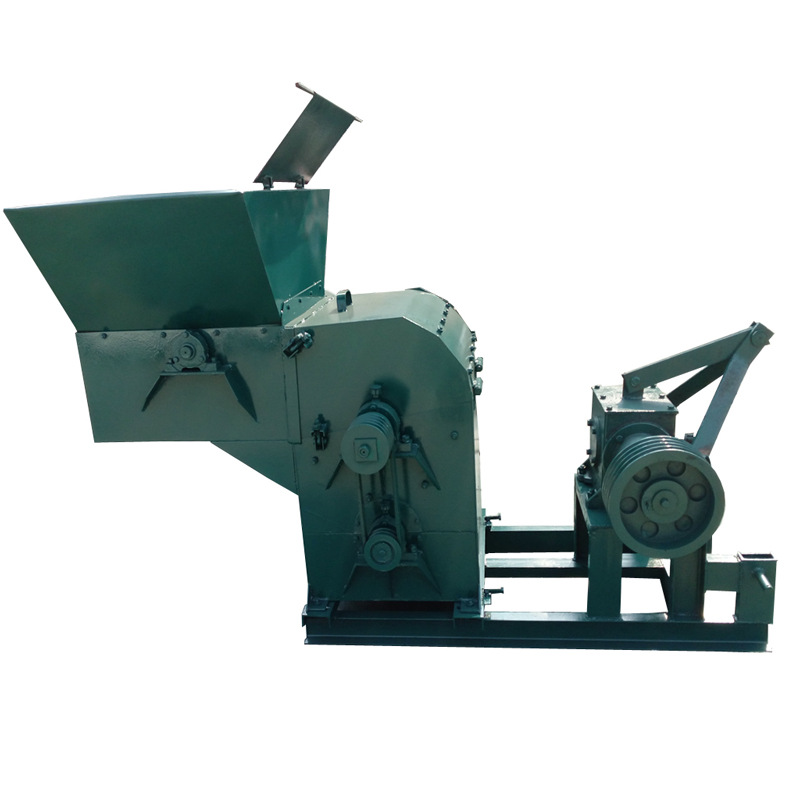 龙钰机械厂家直销LY-700型可加刀片破碎机 牧草类自动进料粉碎机