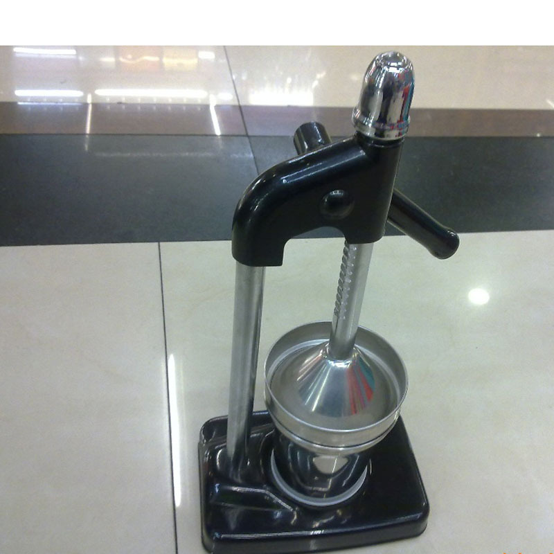Moda fácil de operar múltiples colores y estilos para que usted elija exprimidor manual al por mayor