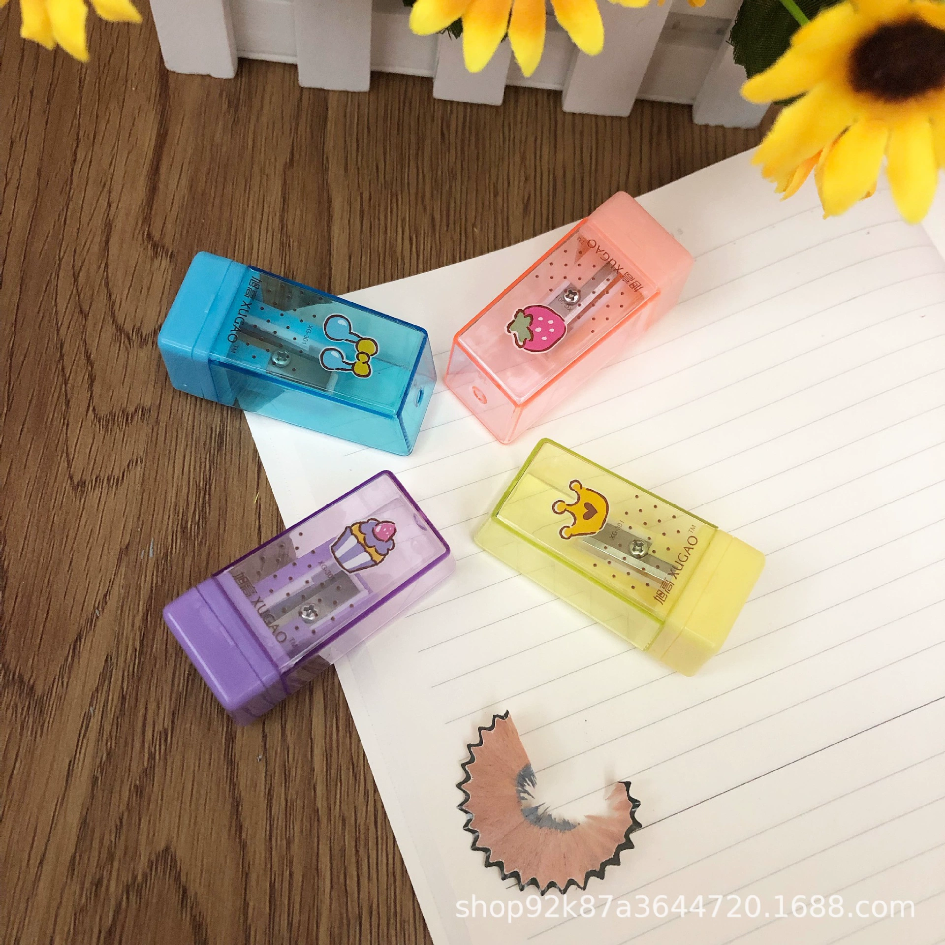 Точилка для карандашей с одним отверстием Учащиеся начальной школы школьные принадлежности канцелярские Геометрическая точилка для карандашей Компактная и удобная точилка для карандашей оптом