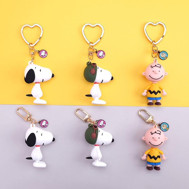 Snoopy airpods Protective Case Pendant Charlie Puppy Keychain Korean Personality Creative Love Key Ring