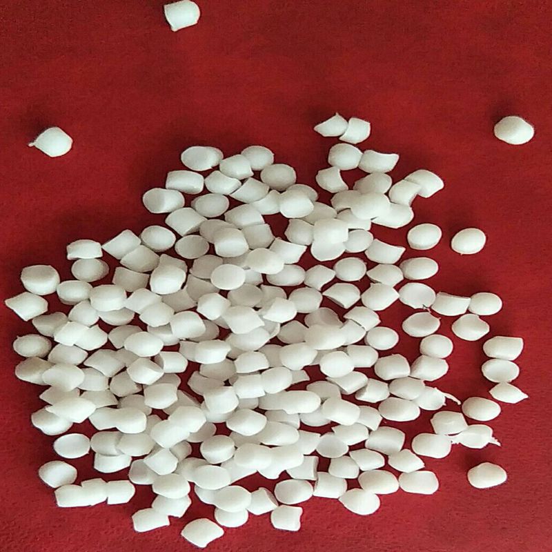 供应PVC白色料 瓷白PVC颗粒 无味PVC  注塑级 挤出级本色PVC料