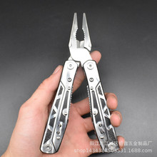 厂家生产多功能钳子 户外野营救生功能钳 不锈钢折叠式钳子