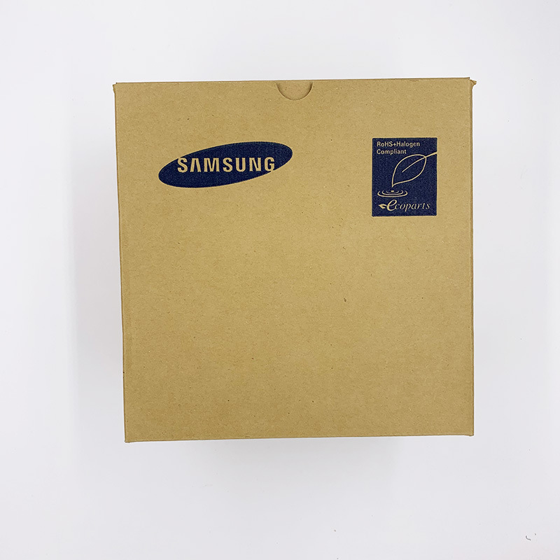 三星贴片电容CL31A336MQHNNNE 1206X5R336M6.3V  33uf