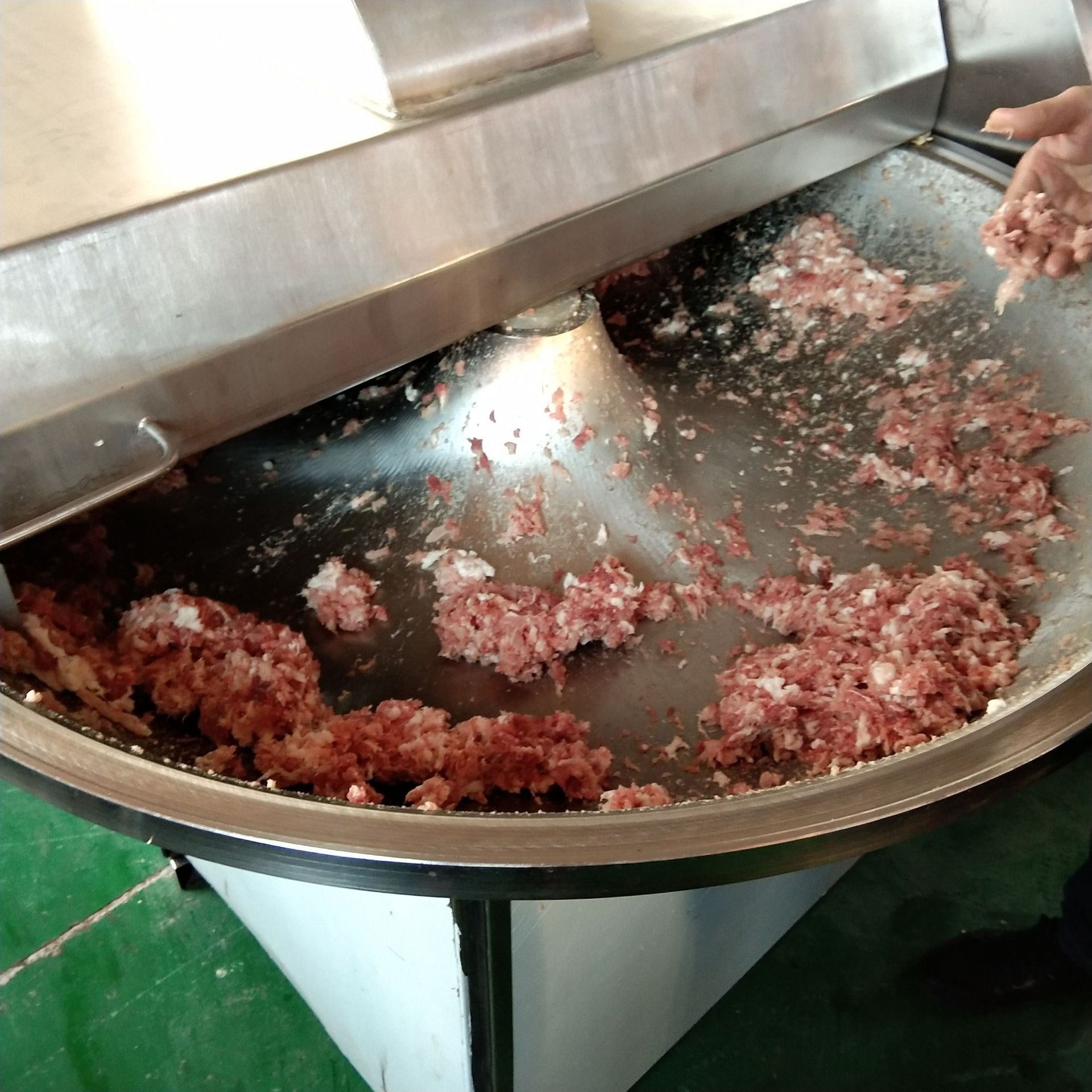 80型千页豆腐加工设备  千页豆腐成套设备  千页豆腐斩拌机供应商