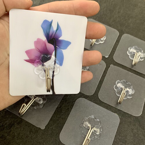 Strong adhesive hole-free hooks, kitchen load-bearing adhesive hooks, creative wall-mounted traceless hooks, rows of hooks, and hooks behind the door