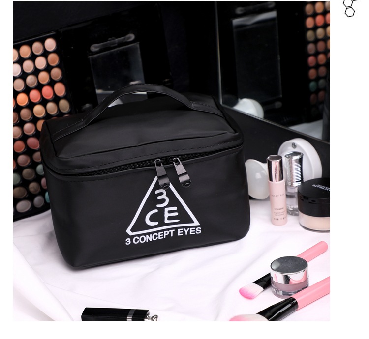 3CE 휴대용 화장품 가방 블랙