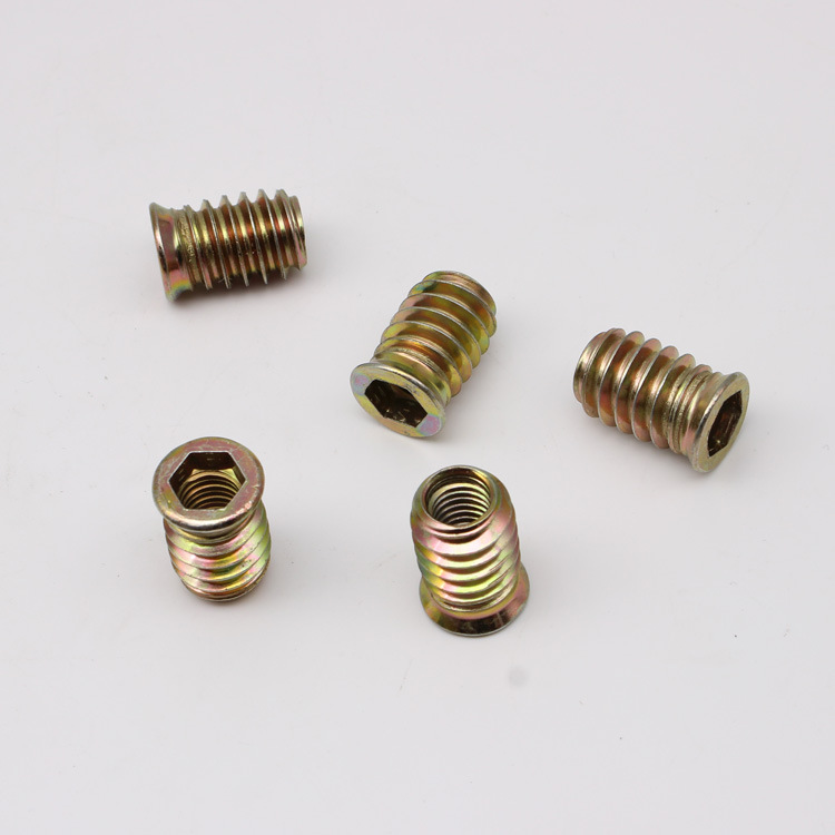 Tuerca M6 M8 M10 cabeza avellanada interna y externa tuerca dientes con medio tres en un conector tuerca de hierro tuerca piezas incrustadas