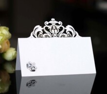 跨境亚马逊欧式皇冠婚礼席位卡激光镂空婚礼姓名签到台桌卡批发