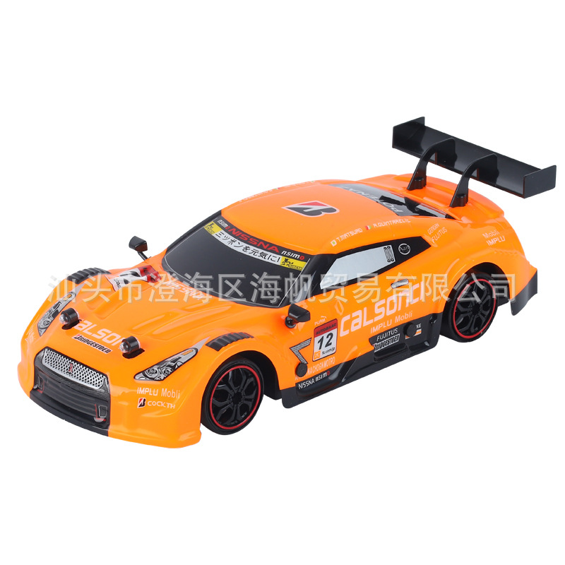 Transfronterizo de carga eléctrica de cuatro ruedas motrices RC deriva coche de control remoto 2,4g proporción aceleración carreras carrera de juguete de alta velocidad