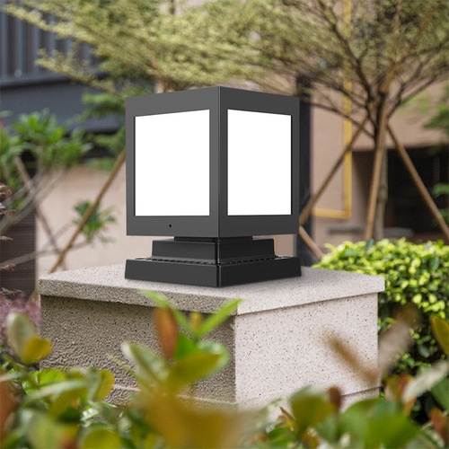 Solar column head light, outdoor waterproof wall light, Chinese square gate post light, outdoor garden villa courtyard light