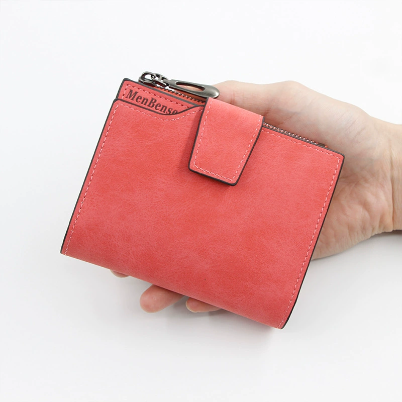 Short capacious matte wallet with zipper