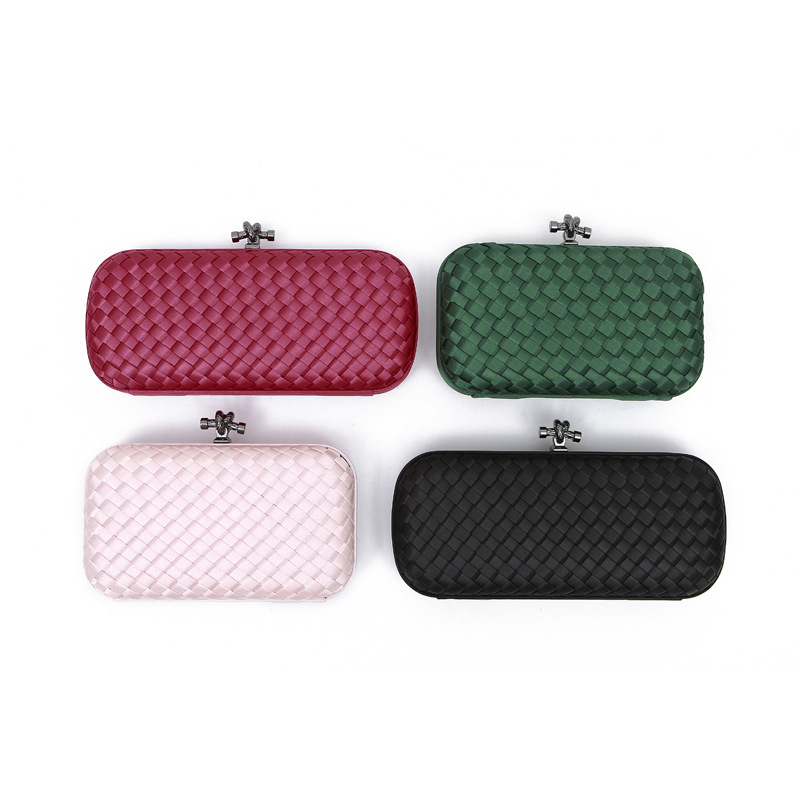 Women's bag a generation of European and American cross-border silk hand-woven ladies clutch bag diagonal simple dinner bag Women's bag a generation of European and American cross-border silk hand-woven ladies clutch bag diagonal simple dinner bag