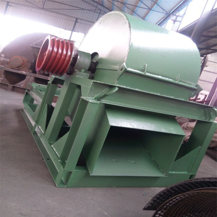 多种型号锯末粉碎机 木屑机  新型双口木材粉碎机