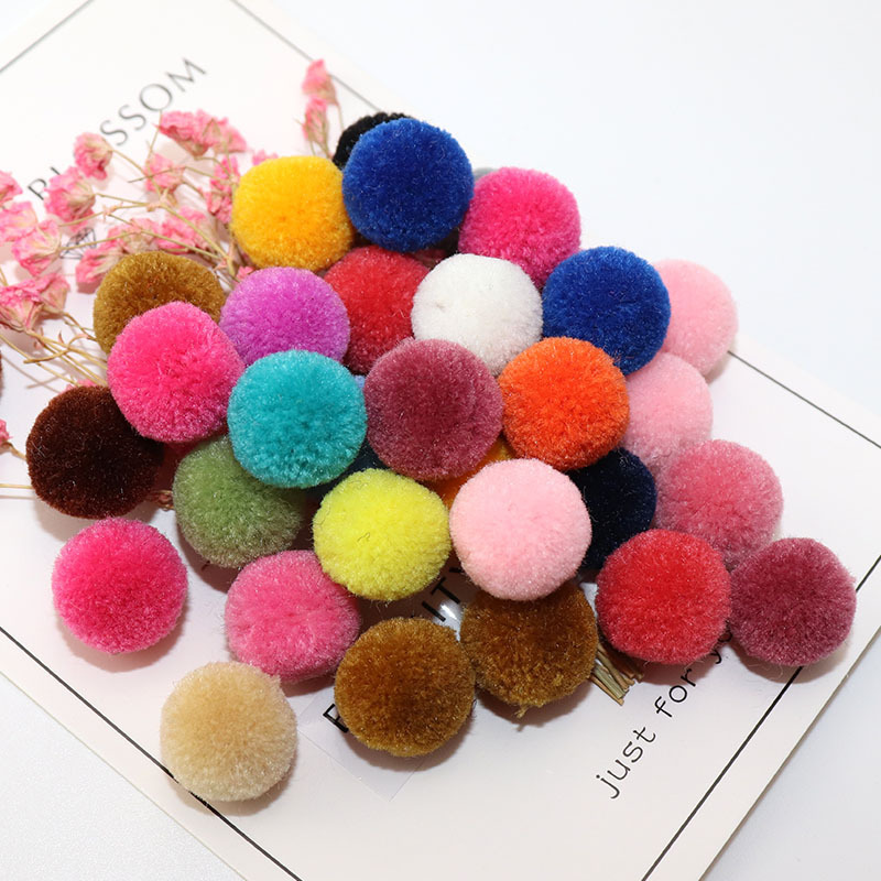 Factory spot 1.5cm wool ball cashmere Bayberry ball clothing hat accessories Accessories Wholesale