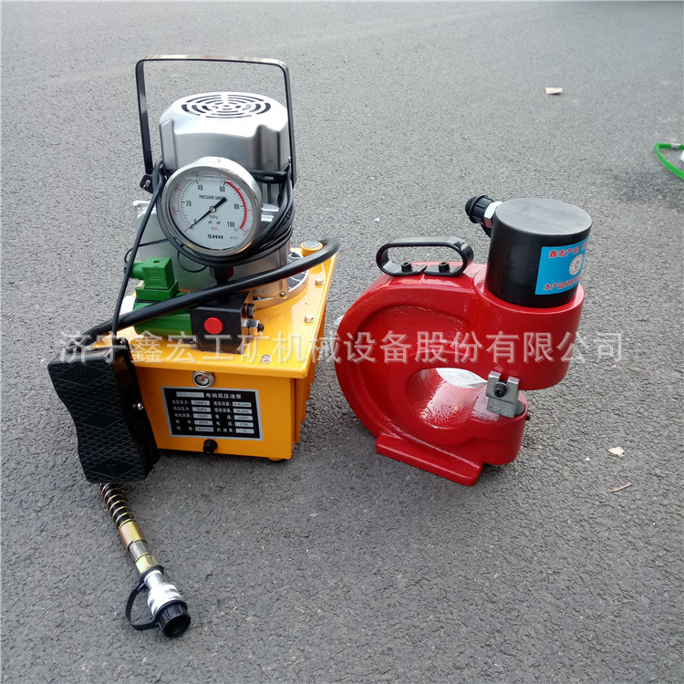 鑫宏牌角钢冲孔机 手动角铁液压冲孔机 电动液压冲孔机