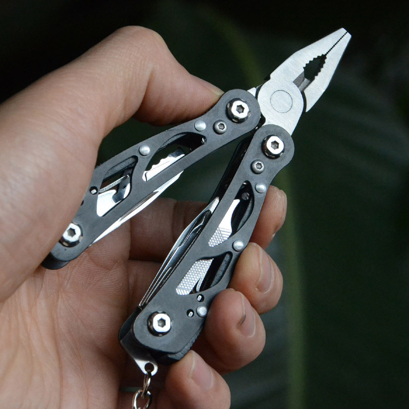 Mini Multi-function knife pliers outdoor portable combination tool pliers EDC folding keychain pocket knife pliers