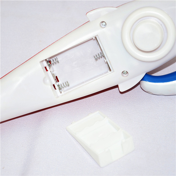 Small handheld massager for massage