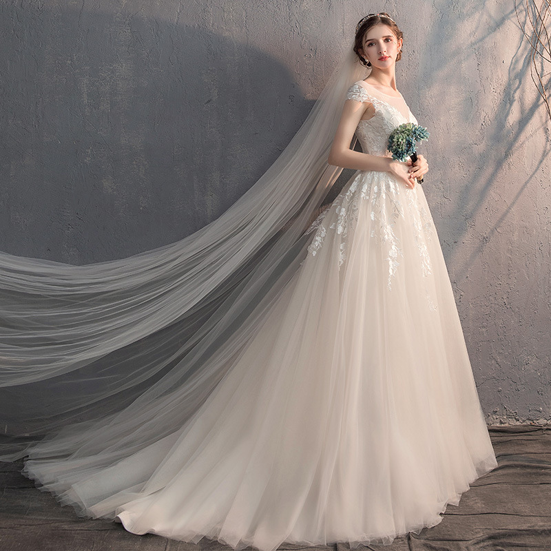 TikTok Starry Sky estilo francés pequeña Luz de cola Vestido DE BODA principal 2024 nuevas mujeres nupciales simples Mori celebridad en línea