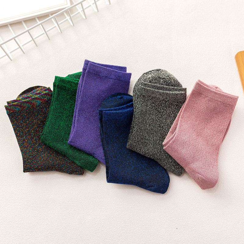 Nuevos calcetines de pila de mujer Mori Otoño e Invierno popular color sólido seda dorada plata color brillante Calcetines de media pantorrilla para mujer ventas directas de fábrica