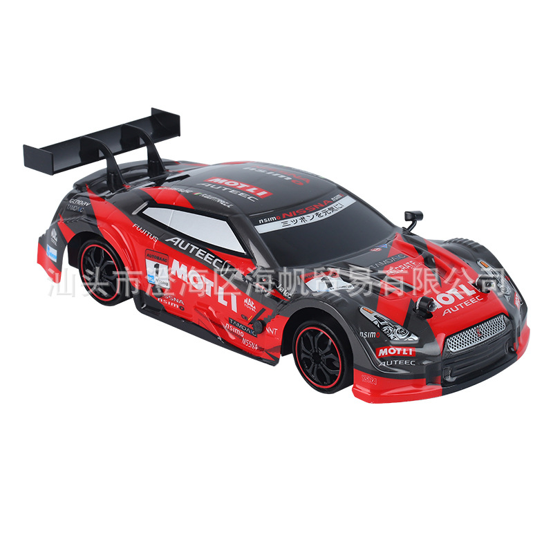 Transfronterizo de carga eléctrica de cuatro ruedas motrices RC deriva coche de control remoto 2,4g proporción aceleración carreras carrera de juguete de alta velocidad