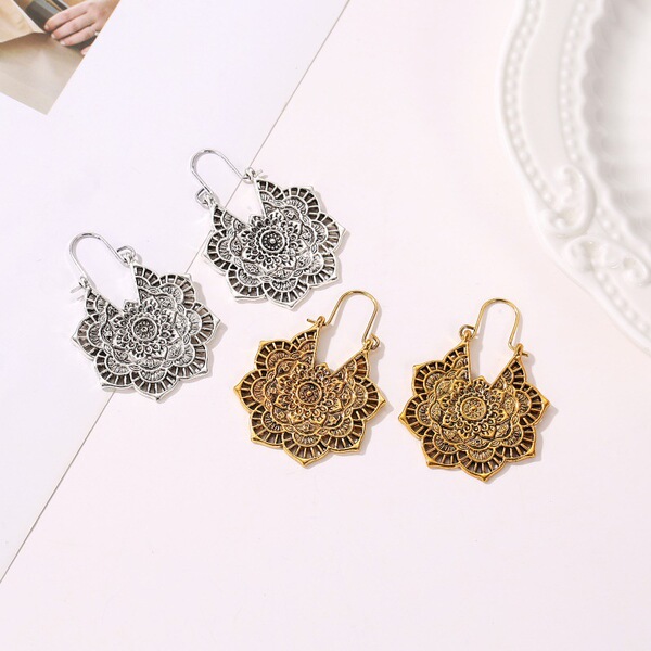 Ethnic retro earrings