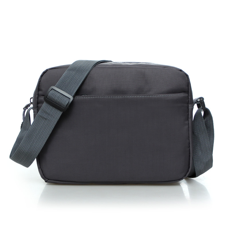Bolso Crossbody para Mujer de Nylon Impermeable image 3