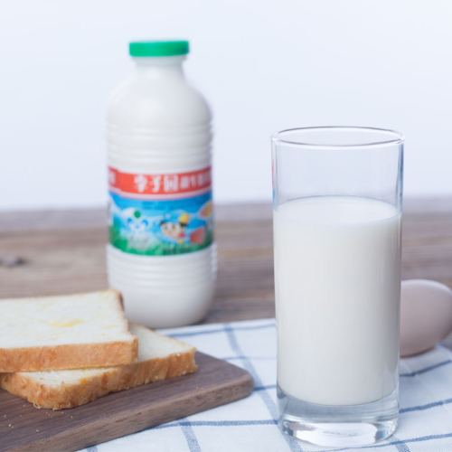 New Date Lychee Garden Sweet Milk Flavor Dairy Beverage Bottled Student Milk Breakfast Milk Original Full Cart Wholesale