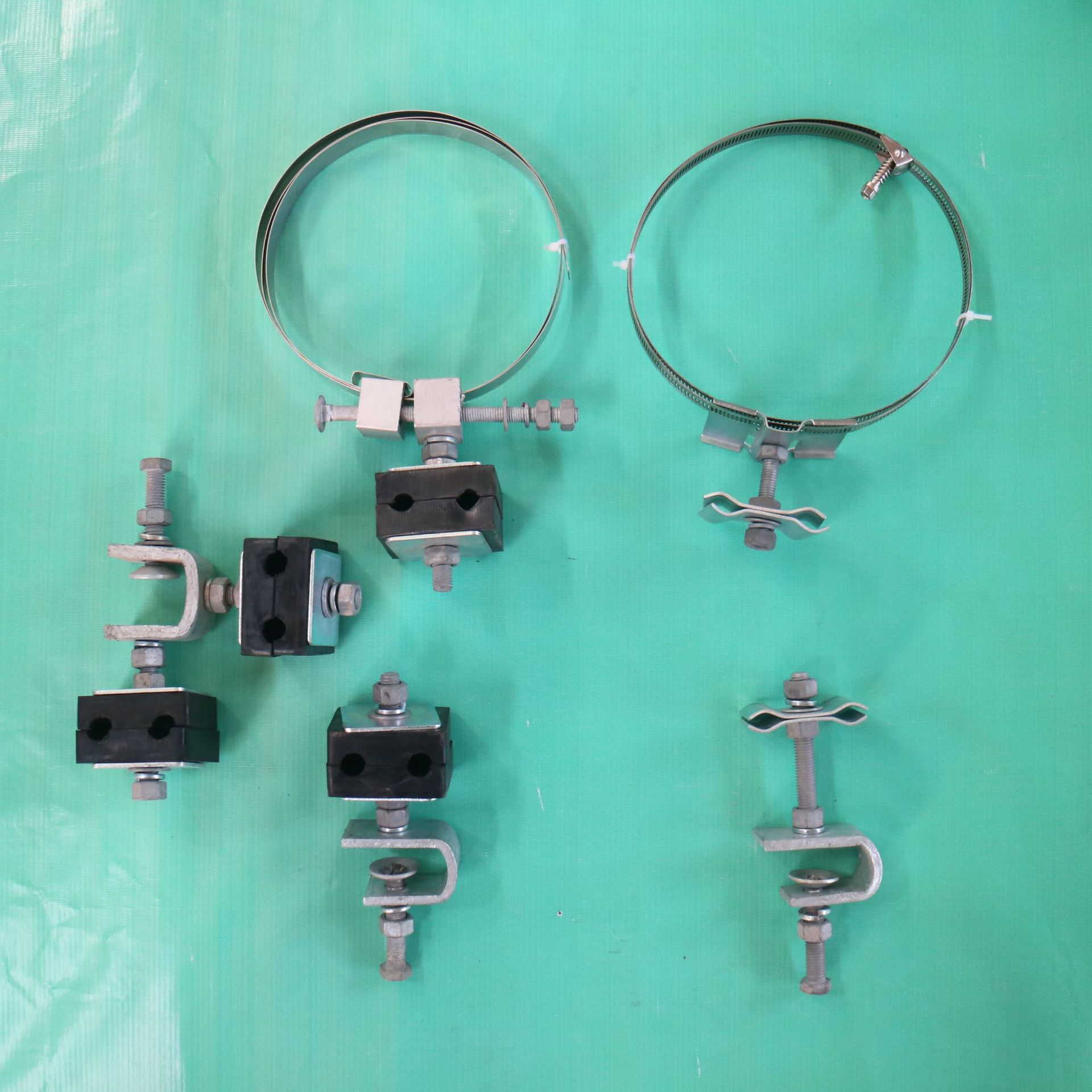 曲阜鲁电 ADSS/OPGW杆用镂空型引下线夹 光缆金具 厂家热销