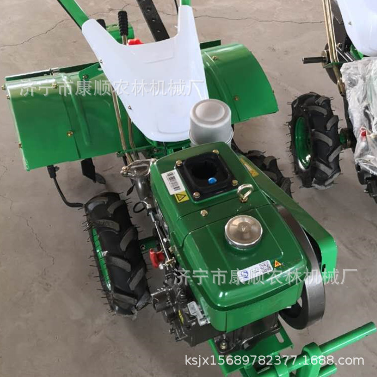 8马力四驱柴油微耕机 小型柴油打田机批发  旋耕除草草莓开沟机