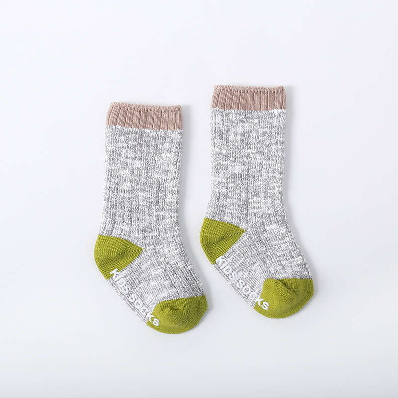 19 nuevos calcetines de otoño e invierno a media pantorrilla antideslizantes para bebés calcetines de piso antideslizantes para bebés recién nacidos engrosados aguja gruesa línea paralela