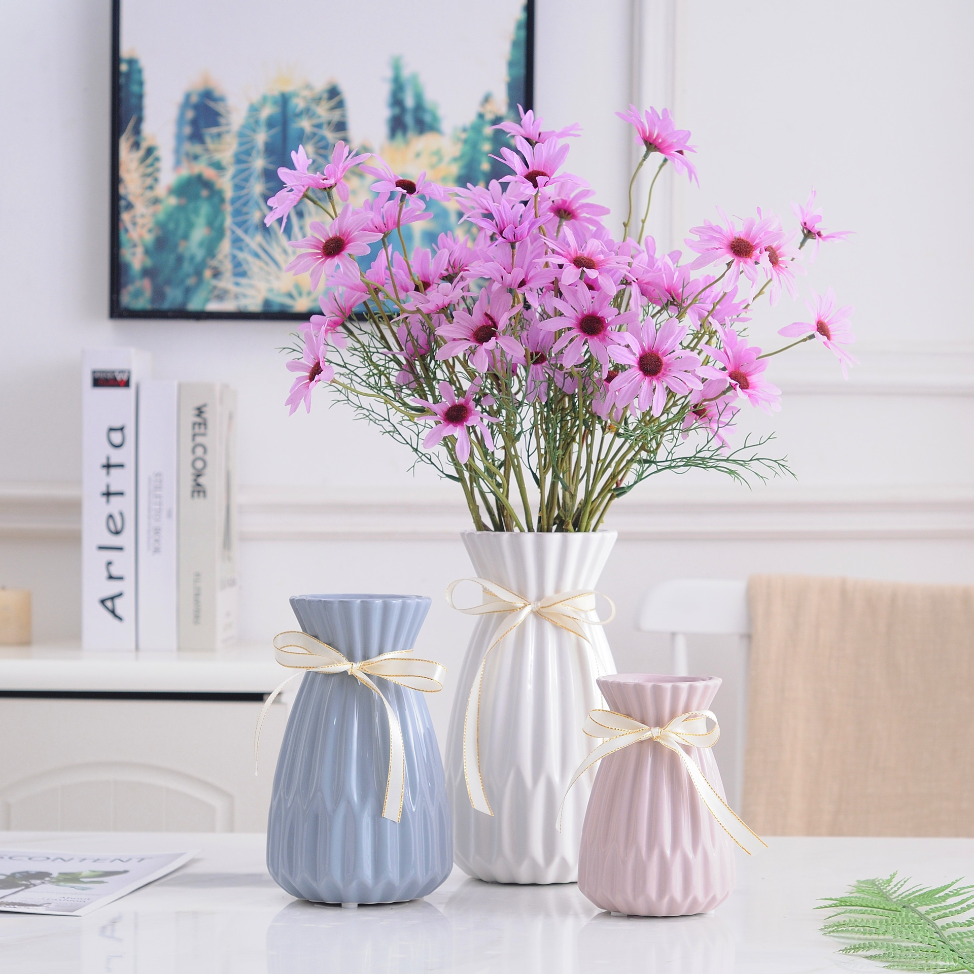 Modern fuchsia origami