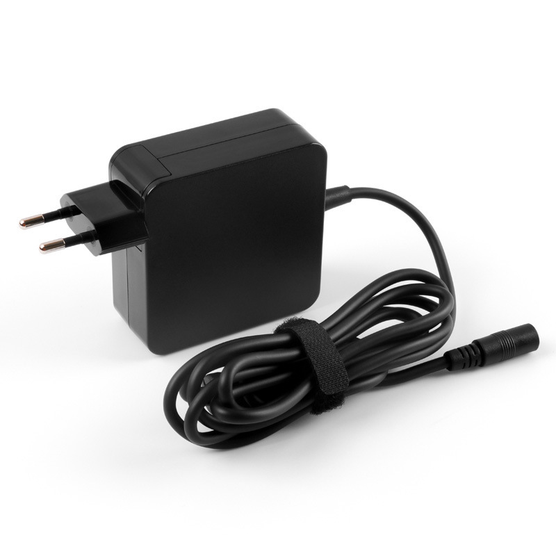 Universal 90W multifunctional laptop power adapter with intelligent adjustment 15-20V converter computer charger Universal 90W multifunctional laptop power adapter with intelligent adjustment 15-20V converter computer charger