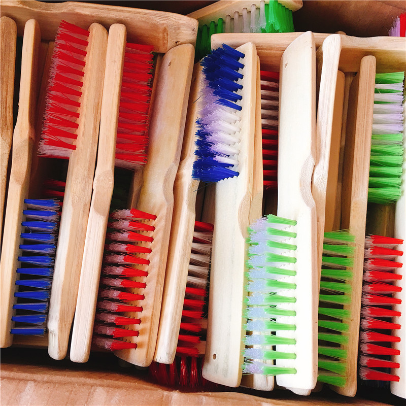 Aumentar el grosor cepillo de zapatos de bambú largo cepillo de zapatos de doble color cepillo de lavandería cepillo de piso de un dólar y dos dólares tienda por departamentos al por mayor