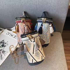 New ins chain ethnic style portable shoulder bag straw cylindrical small bag fairy tassel bucket bag trendy