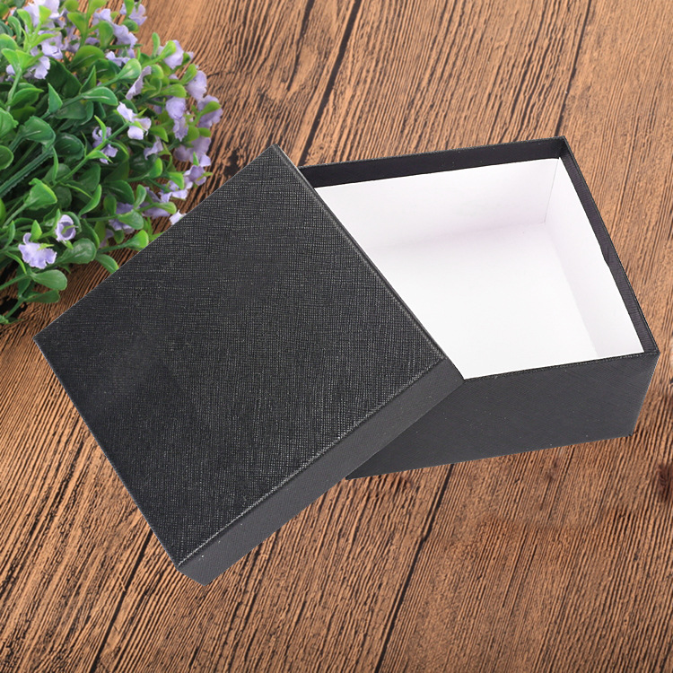 Fabricante cubierta cinturón caja de embalaje caja monedero caja cinturón caja cuadrado negro cinturón caja en stock