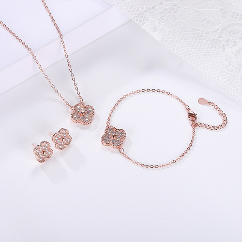 Autumn and winter new Korean fashion four-leaf clover bracelet necklace women's earring set lucky jewelry student jewelry wholesale