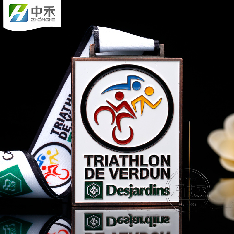 Customized Gold and Silver Bronze Medals, Judo Martial Arts Event Awards, Honor Medals, Metal Cut Out Keep Medals, Customized